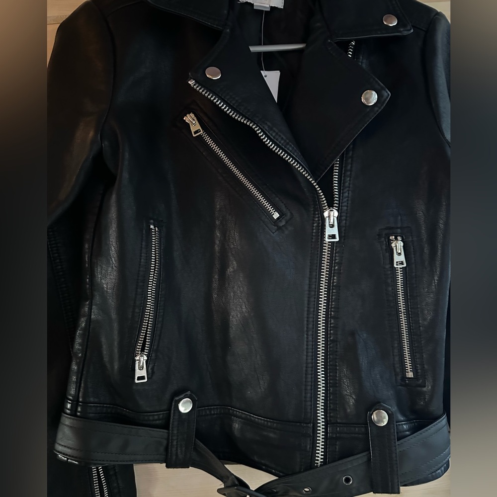 Topshop black faux leather moto jacket - Picture 5 of 10